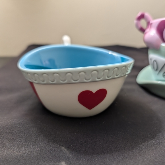 Disney Alice in Wonderland Scentsy Warmer - Picture 6 of 7